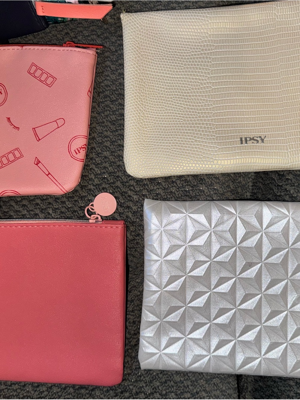 Ipsy bags (lot of 14 bags - bags only) - Picture 2 of 8